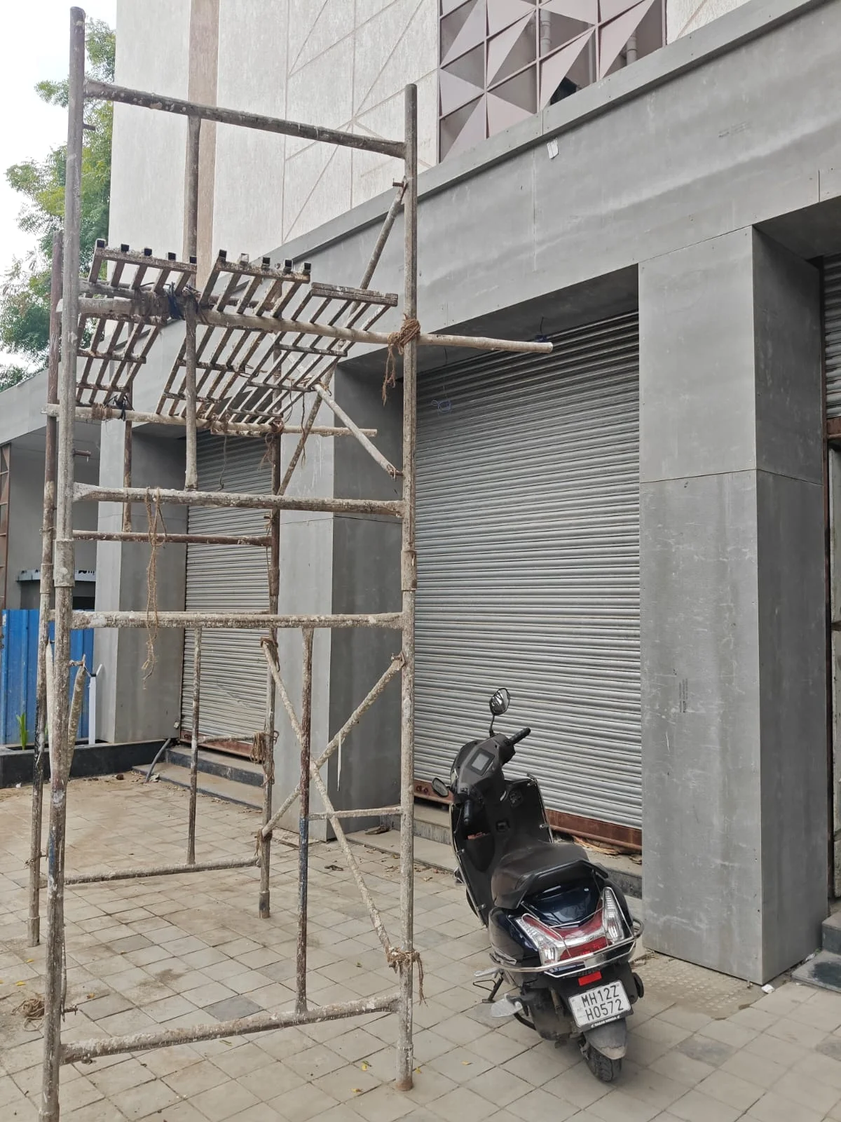 Shop / Showroom in Wadgaon Sheri, Pune - Rohan Karan Evana (Shop / Showroom) | RERA Verified on Prop&More - View 3